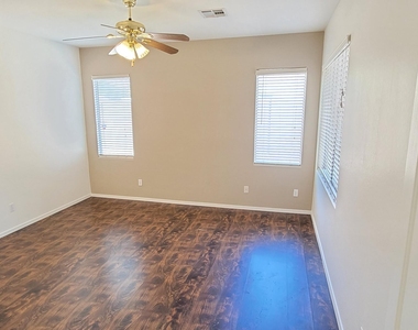 1414 E Bautista Road - Photo Thumbnail 16