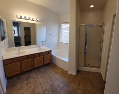 1414 E Bautista Road - Photo Thumbnail 7