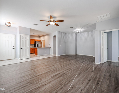 15301 N 138th Lane - Photo Thumbnail 2