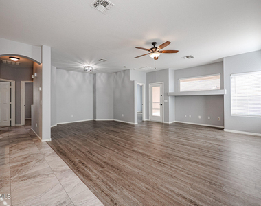 15301 N 138th Lane - Photo Thumbnail 1