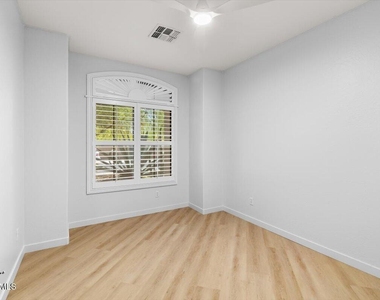 42418 N 46th Lane - Photo Thumbnail 22