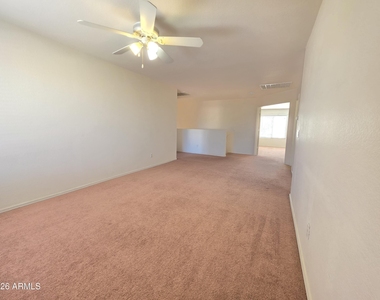 30469 N Plantation Drive - Photo Thumbnail 12