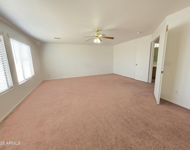 30469 N Plantation Drive - Photo Thumbnail 14