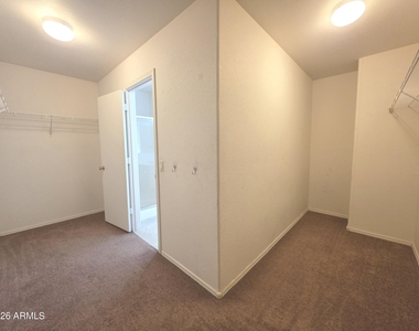 30469 N Plantation Drive - Photo Thumbnail 19