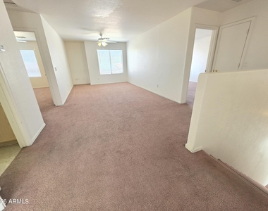 30469 N Plantation Drive - Photo Thumbnail 11