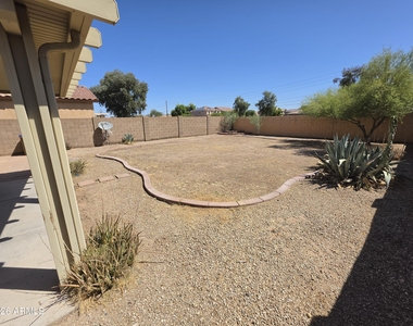 30469 N Plantation Drive - Photo Thumbnail 27