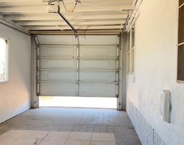 47832 N 18th Avenue - Photo Thumbnail 27