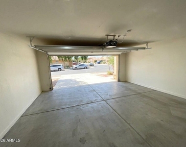 7123 N 72nd Drive - Photo Thumbnail 14