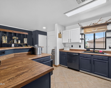2681 S Powell Road - Photo Thumbnail 10
