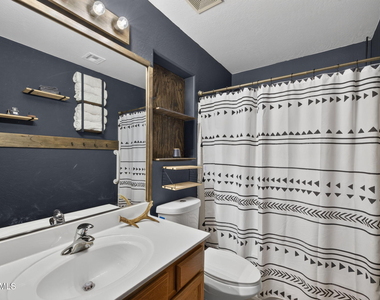 2681 S Powell Road - Photo Thumbnail 16