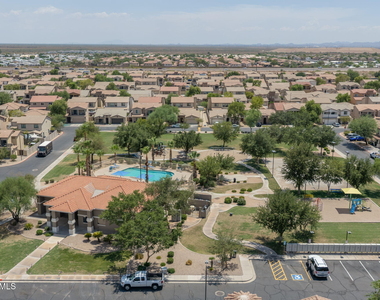 2681 S Powell Road - Photo Thumbnail 31