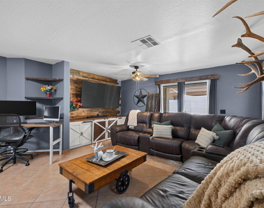 2681 S Powell Road - Photo Thumbnail 3