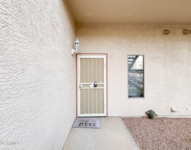 205 N 74th Street - Photo Thumbnail 4