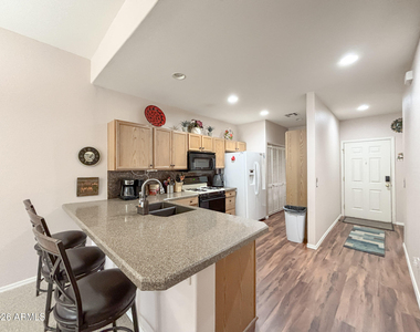 205 N 74th Street - Photo Thumbnail 13