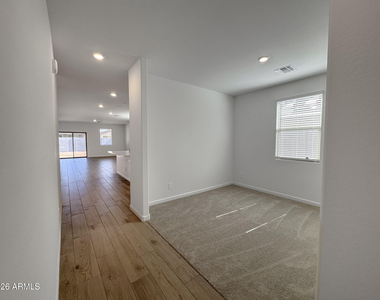 18236 W Avenida Del Sol -- - Photo Thumbnail 8