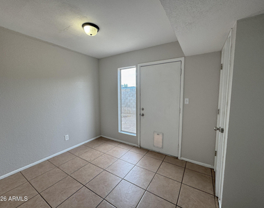 1765 E Pepper Circle - Photo Thumbnail 12