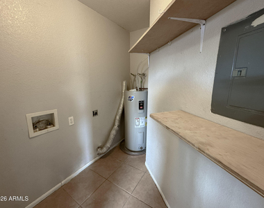 1765 E Pepper Circle - Photo Thumbnail 11