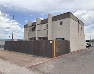 1765 E Pepper Circle - Photo Thumbnail 1