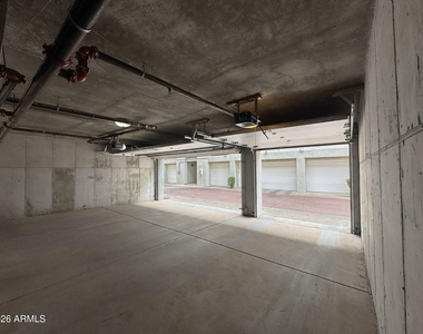 1081 W 1st Street - Photo Thumbnail 7
