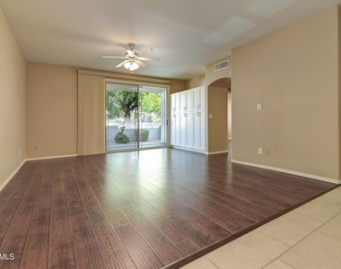 9750 N Monterey Drive - Photo Thumbnail 2