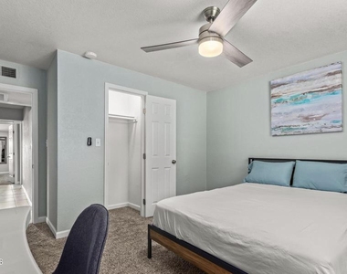 2031 E Orange Street - Photo Thumbnail 11