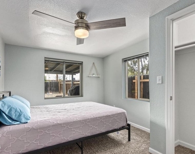 2031 E Orange Street - Photo Thumbnail 15