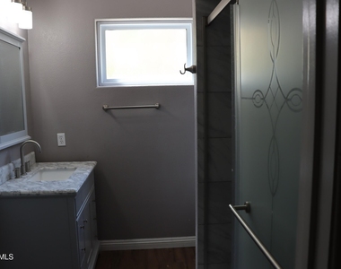 5121 W Mcneil Street - Photo Thumbnail 7