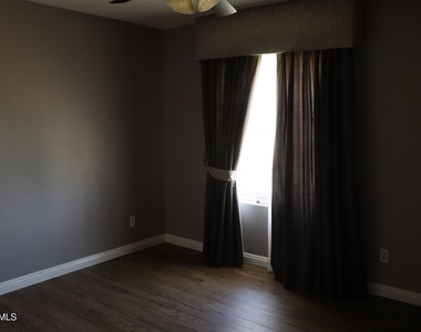 5121 W Mcneil Street - Photo Thumbnail 11