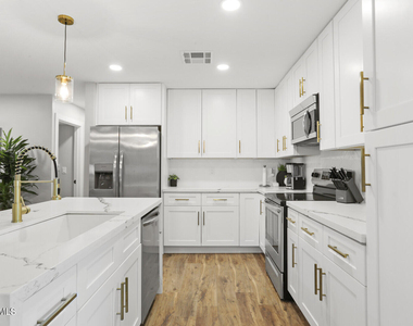 7313 E Roosevelt Street - Photo Thumbnail 10