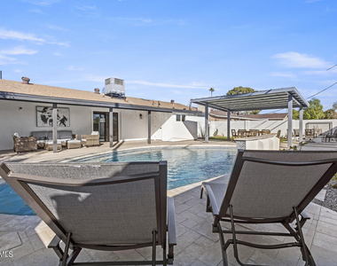7313 E Roosevelt Street - Photo Thumbnail 4