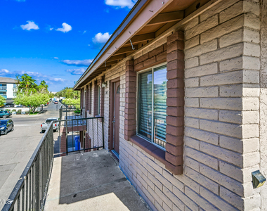 1234 N 36th Street - Photo Thumbnail 1