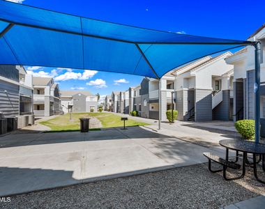 3065 N 67th Avenue - Photo Thumbnail 24