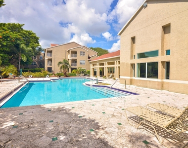 1845 Palm Cove Boulevard - Photo Thumbnail 23