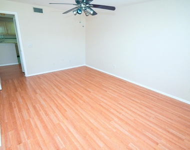 1845 Palm Cove Boulevard - Photo Thumbnail 10