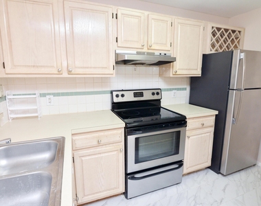 1845 Palm Cove Boulevard - Photo Thumbnail 4