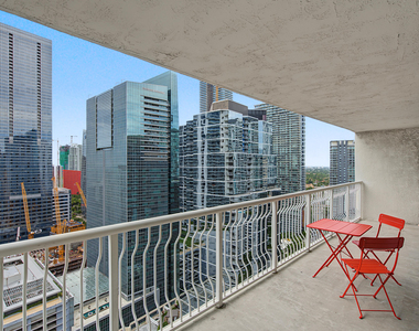1200 Brickell Bay Drive - Photo Thumbnail 3