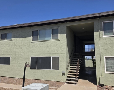 424 W Brown Road - Photo Thumbnail 1