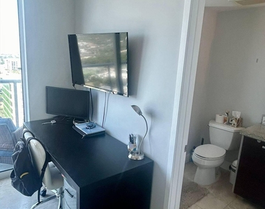 185 Sw 7th Street - Photo Thumbnail 23