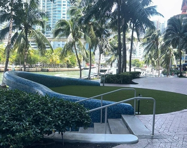 185 Sw 7th Street - Photo Thumbnail 36