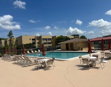 6200 Nw 62nd Street - Photo Thumbnail 18