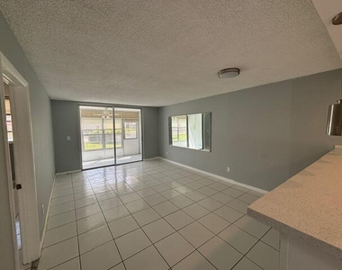 6200 Nw 62nd Street - Photo Thumbnail 16