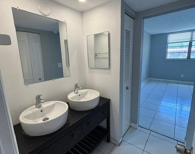 6200 Nw 62nd Street - Photo Thumbnail 11