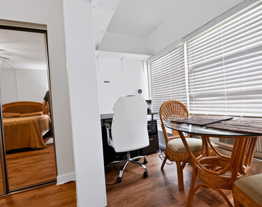 233 Windsor K - Photo Thumbnail 11