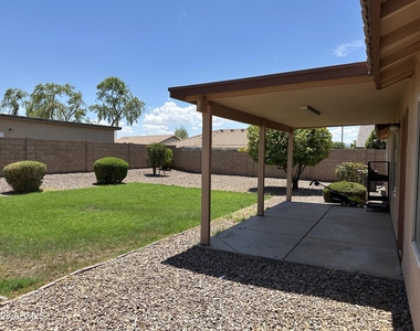 2213 S Tucana Lane - Photo Thumbnail 12