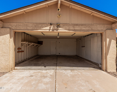 300 W El Alba Way - Photo Thumbnail 17