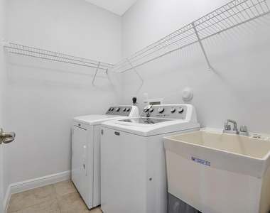 3505 Lakeside Drive - Photo Thumbnail 27