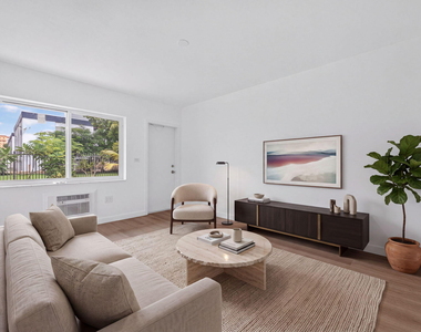 60 Nw 79th Street - Photo Thumbnail 2