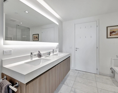 401 N Birch Road - Photo Thumbnail 27