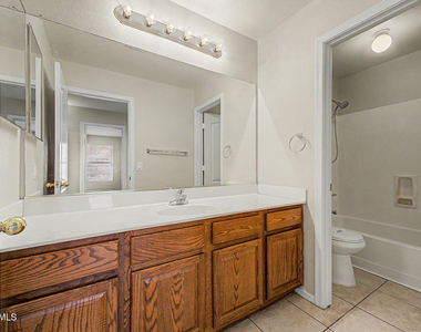 12918 W Lewis Avenue - Photo Thumbnail 17