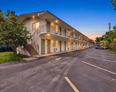 60 Nw 79th Street - Photo Thumbnail 18